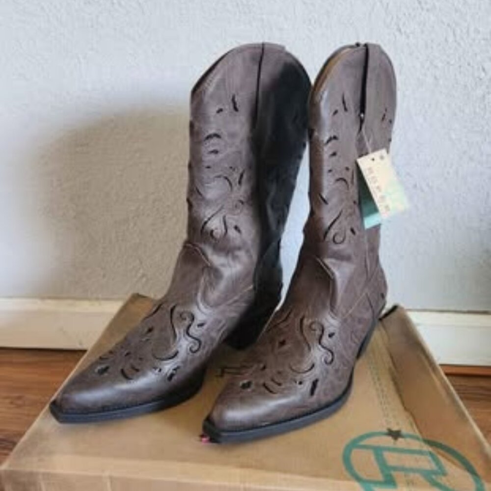 Women's 9.5 Roper boot